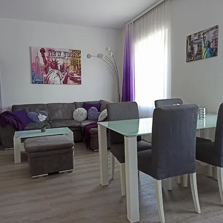 Casa Lauda In Bad Voeslau Apartment Exterior photo