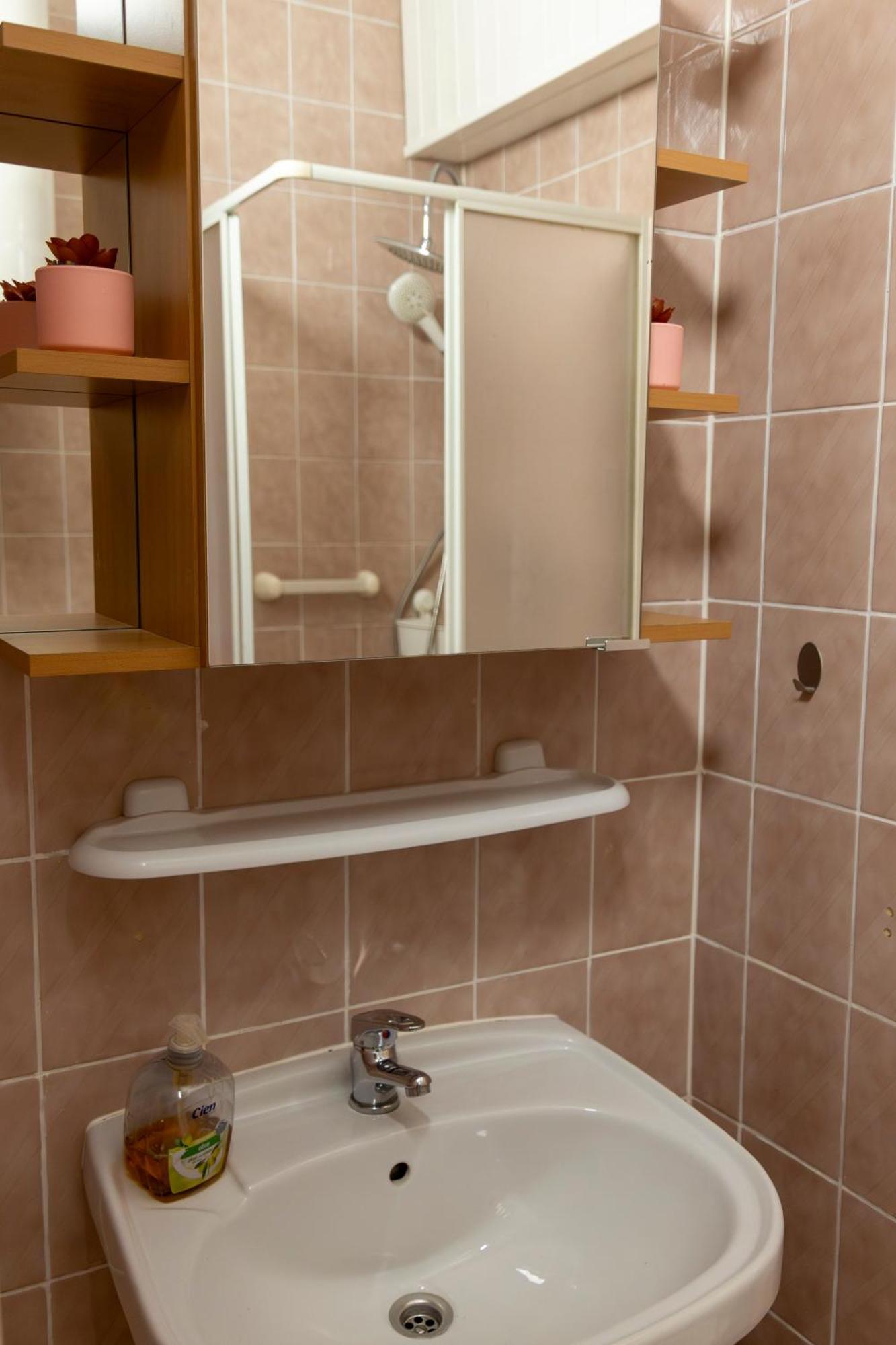 Casa Lauda In Apartment Bad Voeslau